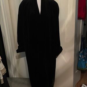 JS Boutique Black Women's Cape
